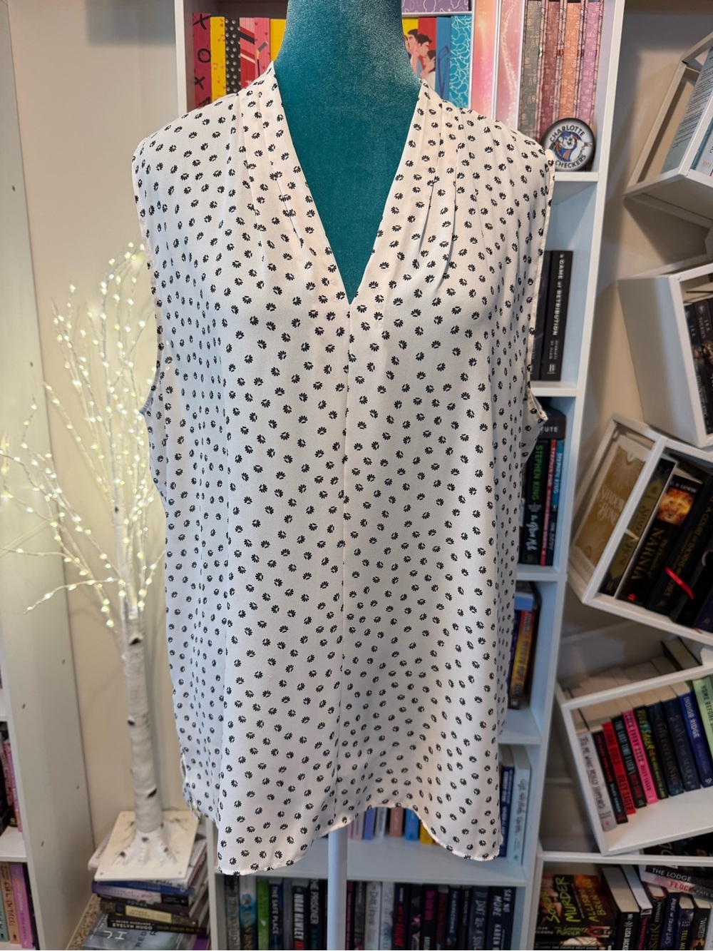 Ann Taylor Factory Sleeveless White V-Neck Blouse with Black Dot Print